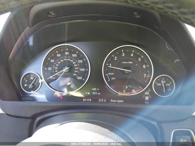 Photo 6 VIN: WBA8B9G3XHNU52003 - BMW 330I 