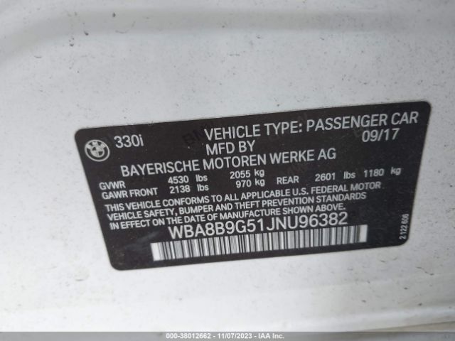 Photo 8 VIN: WBA8B9G51JNU96382 - BMW 330I 