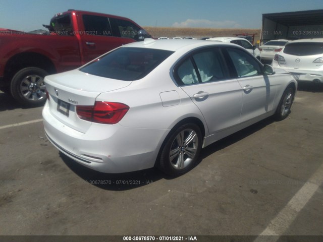 Photo 3 VIN: WBA8B9G51JNU96740 - BMW 330 