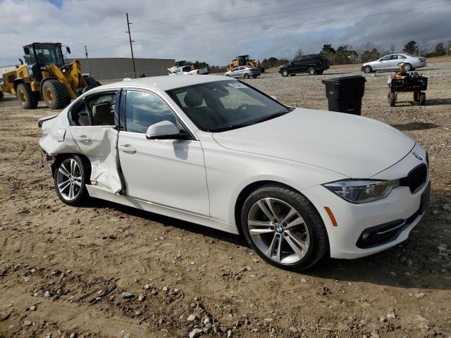 Photo 3 VIN: WBA8B9G51JNU99752 - BMW 3 SERIES 