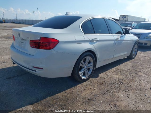 Photo 3 VIN: WBA8B9G52HNU51185 - BMW 330I 