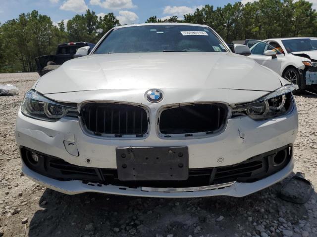 Photo 4 VIN: WBA8B9G54HNU51012 - BMW 330 I 