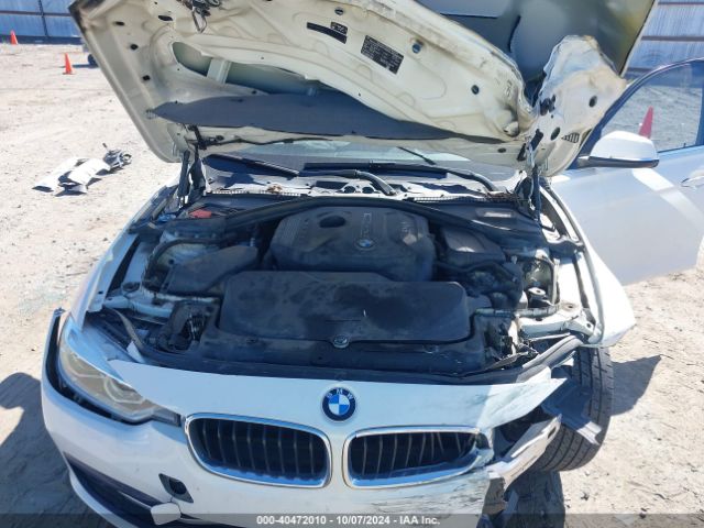 Photo 9 VIN: WBA8B9G54JNU96733 - BMW 330I 