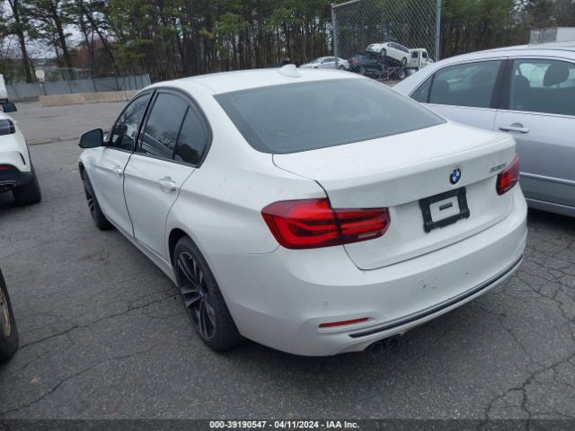 Photo 2 VIN: WBA8B9G54JNV11408 - BMW 330I 