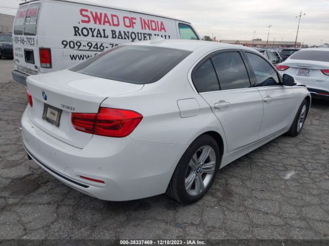 Photo 3 VIN: WBA8B9G55HNU09402 - BMW 330I 