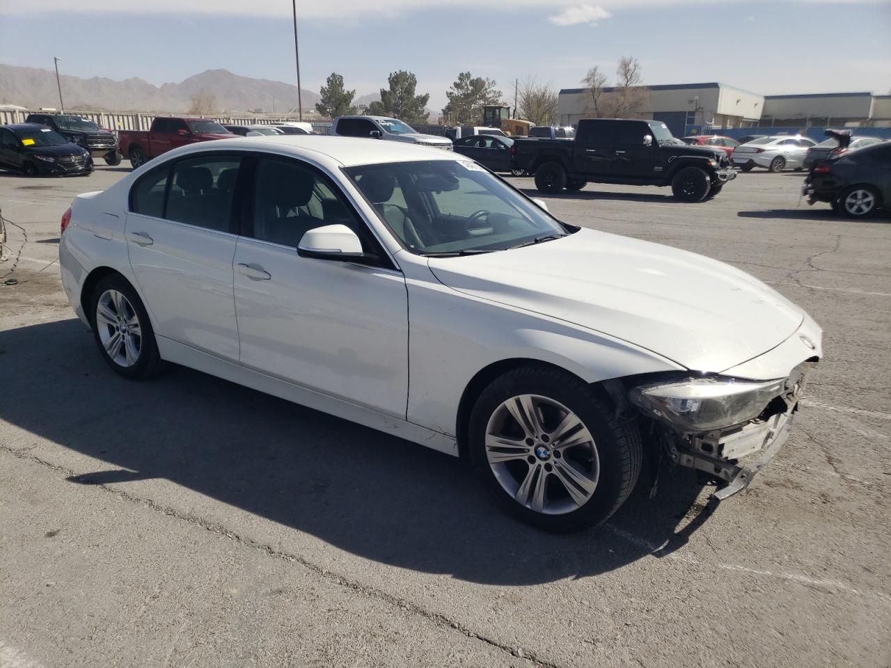 Photo 3 VIN: WBA8B9G55HNU48717 - BMW 3 SERIES 