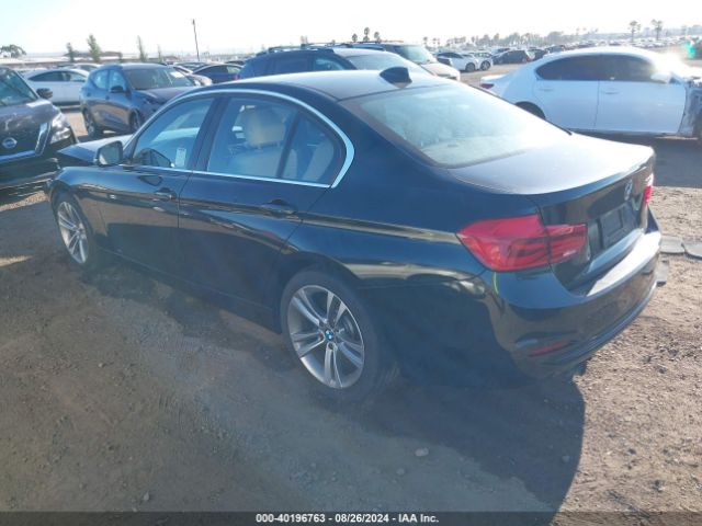 Photo 2 VIN: WBA8B9G55JNU57410 - BMW 330I 