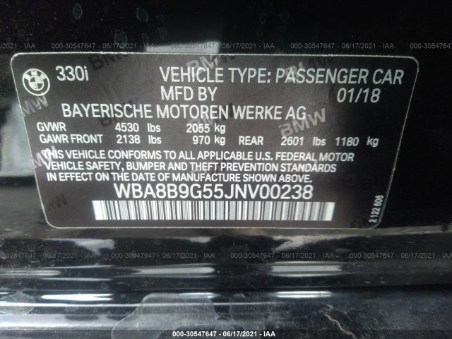 Photo 8 VIN: WBA8B9G55JNV00238 - BMW 3 