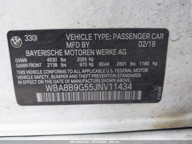 Photo 8 VIN: WBA8B9G55JNV11434 - BMW 330 