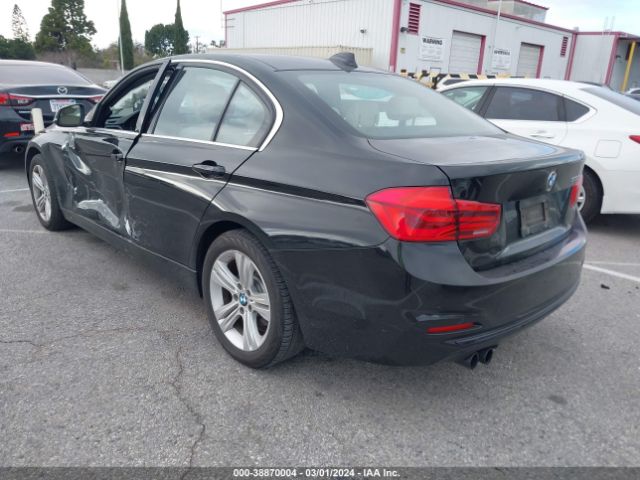 Photo 2 VIN: WBA8B9G56HNU51383 - BMW 330I 