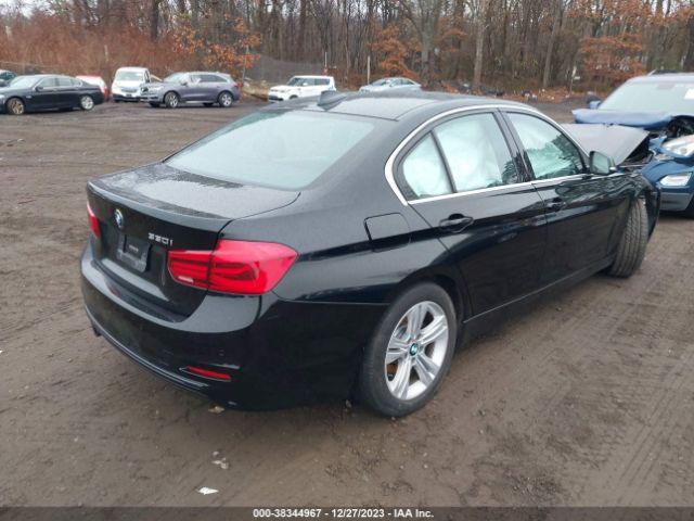 Photo 3 VIN: WBA8B9G57HNU49268 - BMW 330I 