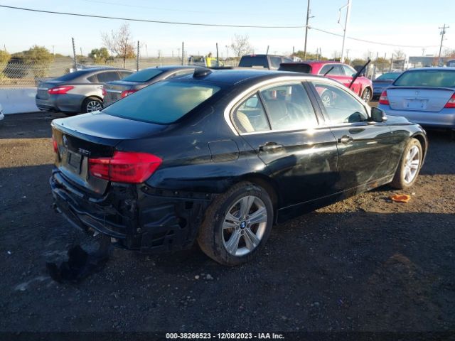 Photo 3 VIN: WBA8B9G57HNU50419 - BMW 330 