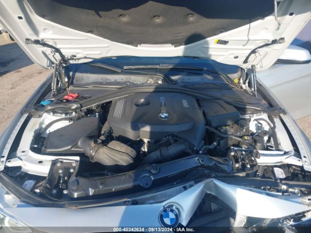 Photo 9 VIN: WBA8B9G59HNU48445 - BMW 330I 