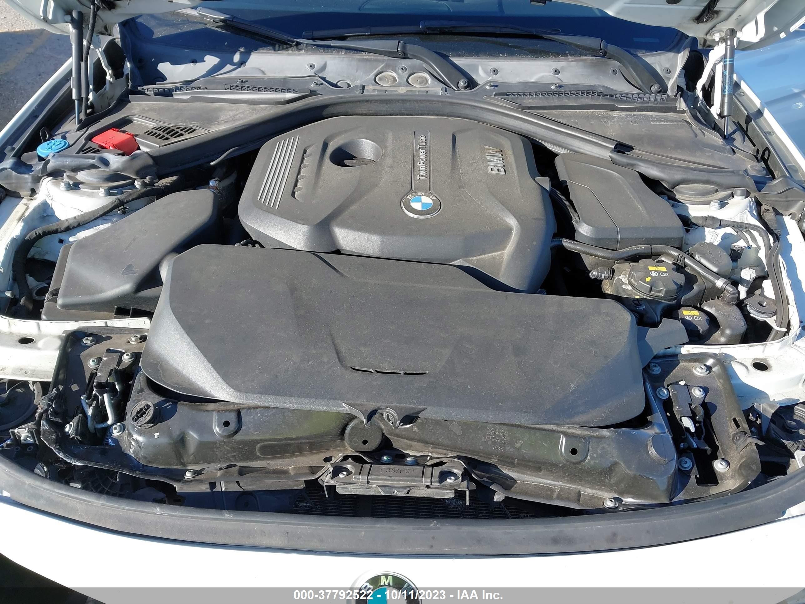 Photo 9 VIN: WBA8B9G5XHNU50348 - BMW 3ER 