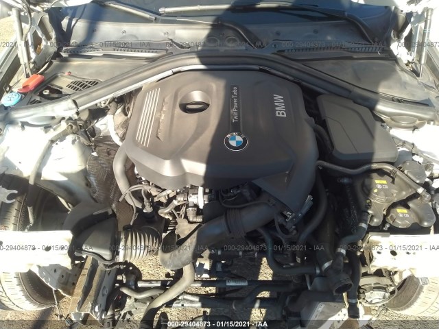 Photo 9 VIN: WBA8B9G5XHNU50768 - BMW 3 