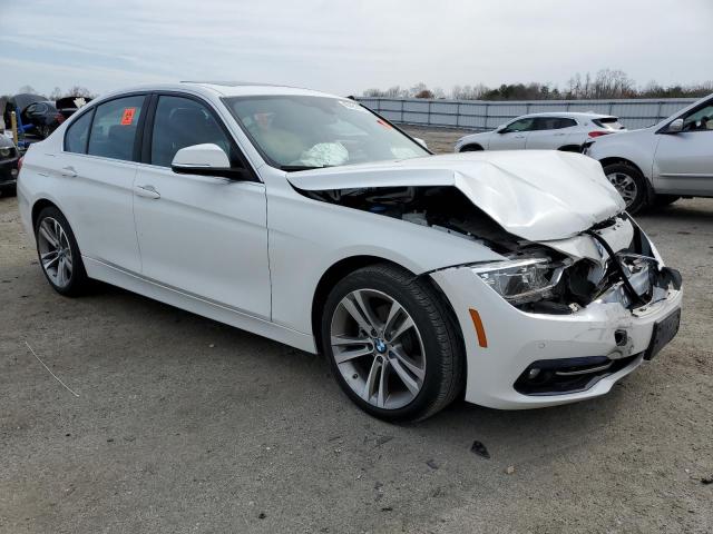 Photo 3 VIN: WBA8B9G5XHNU50818 - BMW 330 I 