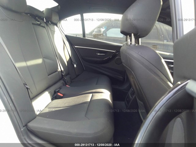 Photo 7 VIN: WBA8B9G5XJNU99457 - BMW 3 