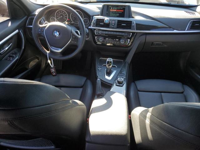 Photo 7 VIN: WBA8B9G5XJNV00204 - BMW 3 SERIES 