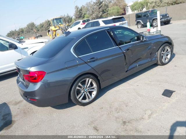 Photo 3 VIN: WBA8B9G5XJNV00591 - BMW 330I 