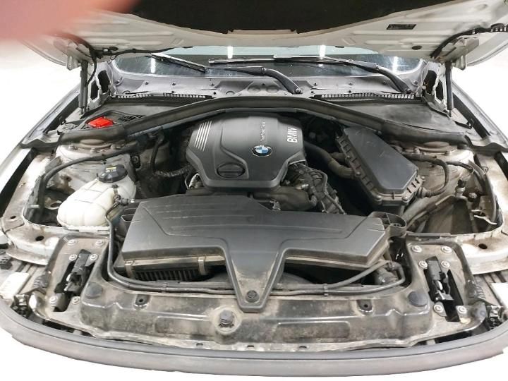 Photo 10 VIN: WBA8C31000K386771 - BMW 3 BERLINE 