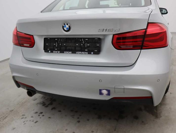 Photo 23 VIN: WBA8C31000K387452 - BMW 3-SERIE 4DRS &#3915 