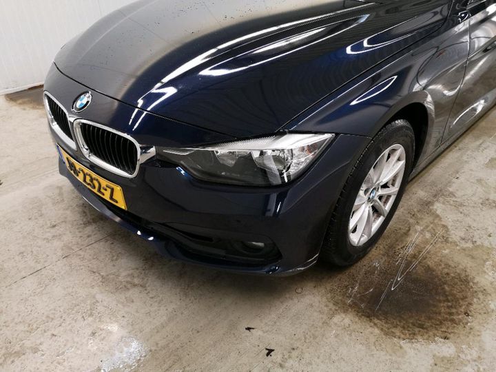 Photo 20 VIN: WBA8C31000K688058 - BMW 318 