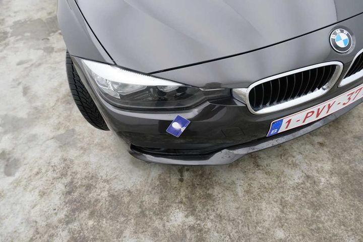 Photo 18 VIN: WBA8C31010K772471 - BMW 3-SERIE 4DRS &#3915 