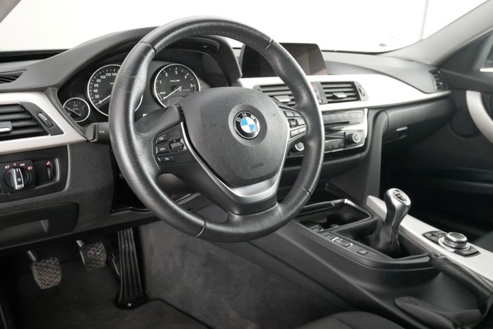 Photo 6 VIN: WBA8C31040A083434 - BMW 3-SERIE 