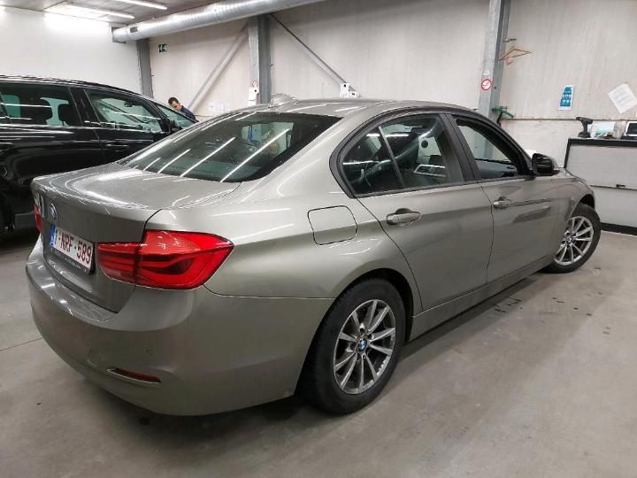 Photo 2 VIN: WBA8C31040K770312 - BMW 3 BERLINE 