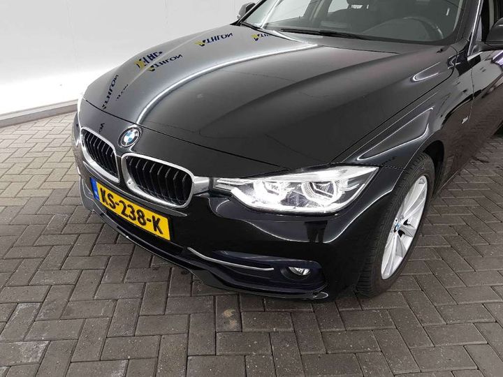 Photo 13 VIN: WBA8C31040K805432 - BMW 3 SERIE SEDAN 