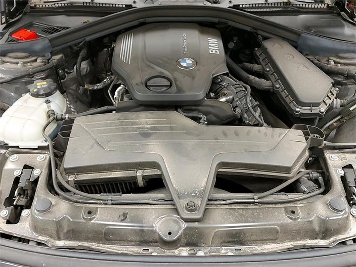 Photo 10 VIN: WBA8C31050A810273 - BMW 3 BERLINE 