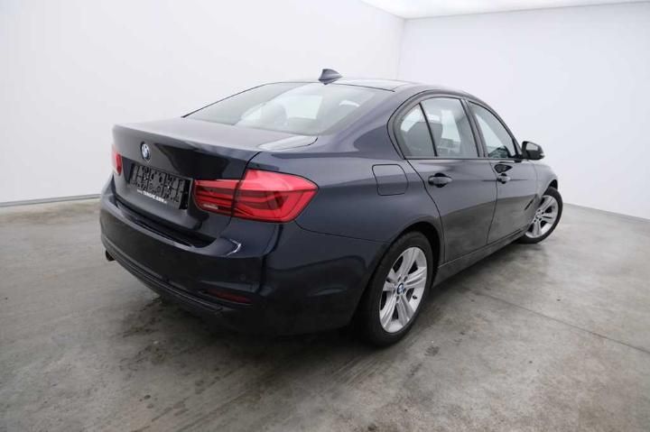 Photo 2 VIN: WBA8C31050K804807 - BMW 3-SERIE 4DRS &#3915 