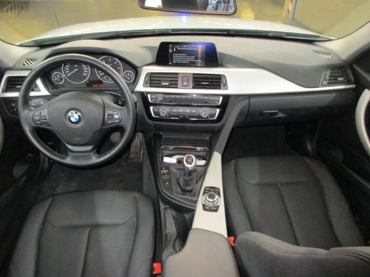 Photo 16 VIN: WBA8C31090A083252 - BMW 3 SERIES SALOON 