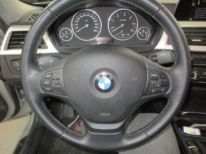 Photo 18 VIN: WBA8C31090A083252 - BMW 3 SERIES SALOON 