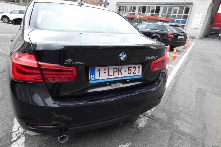 Photo 28 VIN: WBA8C31090K388132 - BMW 3 BERLINE 