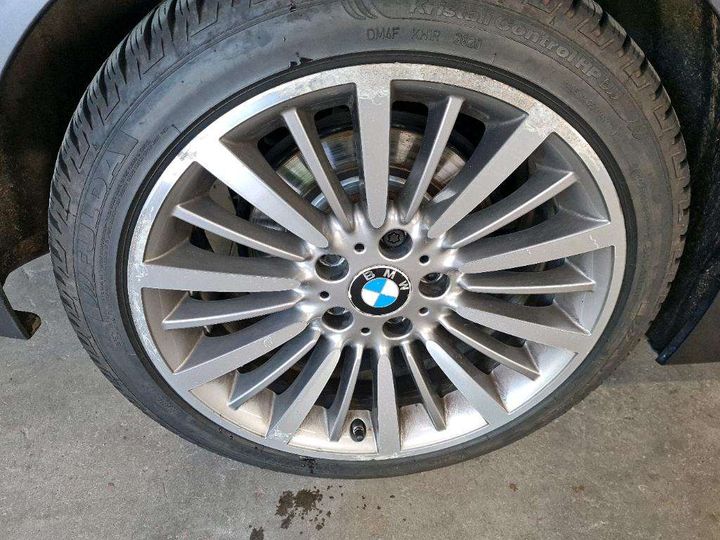 Photo 23 VIN: WBA8C51030K732081 - BMW 3 REEKS BERLINE 