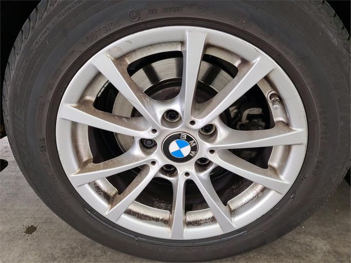 Photo 8 VIN: WBA8C51040K735684 - BMW 3 