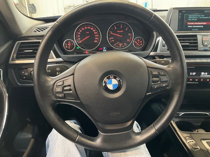 Photo 15 VIN: WBA8C5104JK735234 - BMW 3 SERIES 