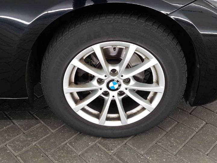 Photo 10 VIN: WBA8D11000K656132 - BMW 3 SERIE SEDAN 