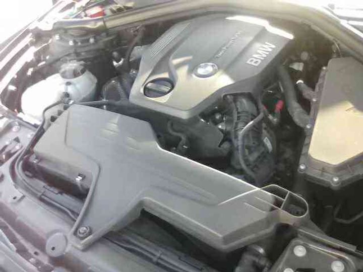 Photo 22 VIN: WBA8D11000K756182 - BMW SERIE 3 