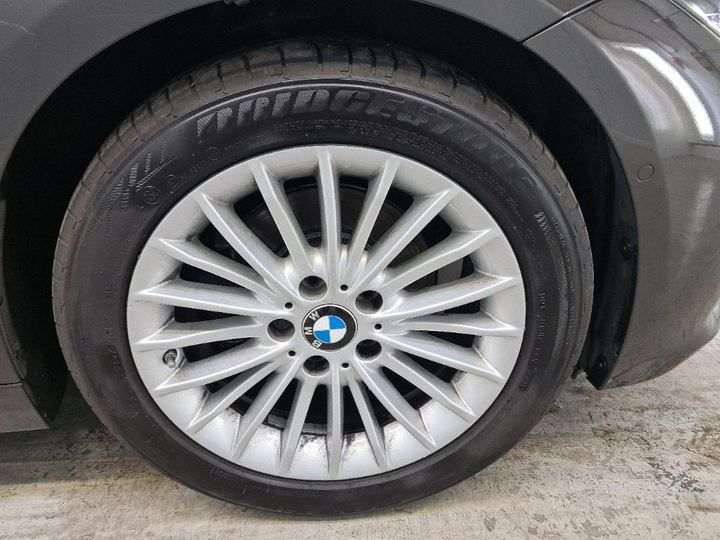 Photo 13 VIN: WBA8D11000K777016 - BMW 320 