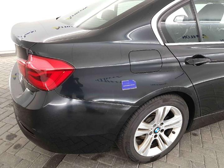 Photo 22 VIN: WBA8D11010K413638 - BMW 3 SERIE SEDAN 