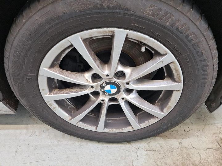 Photo 14 VIN: WBA8D11010K775307 - BMW 320 