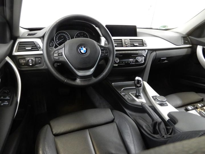 Photo 9 VIN: WBA8D11010K776764 - BMW 3 SERIE SEDAN 