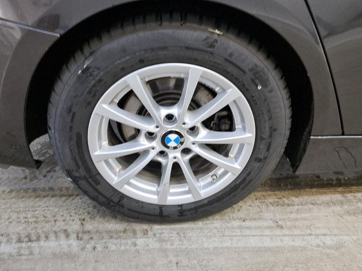 Photo 15 VIN: WBA8D11010K776781 - BMW 320 