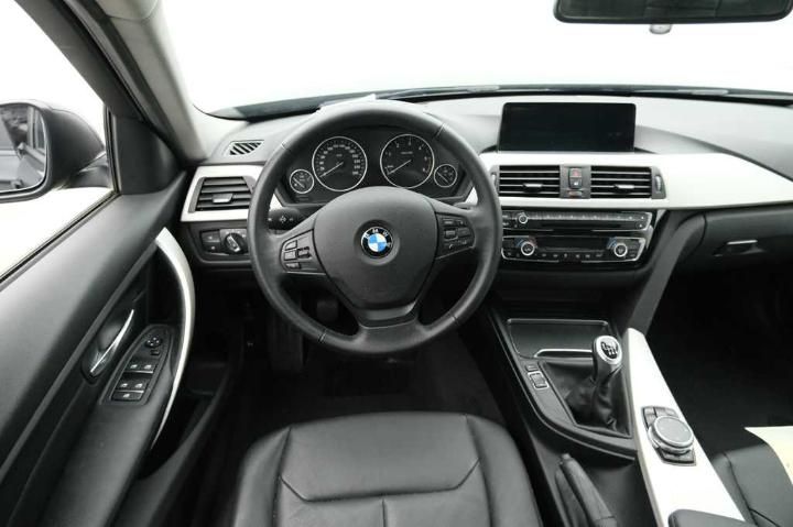 Photo 9 VIN: WBA8D11010K860812 - BMW 3-SERIE 4DRS &#3915 