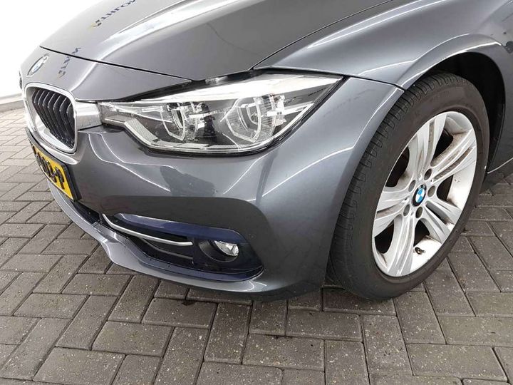 Photo 22 VIN: WBA8D11030K777043 - BMW 3 SERIE SEDAN 