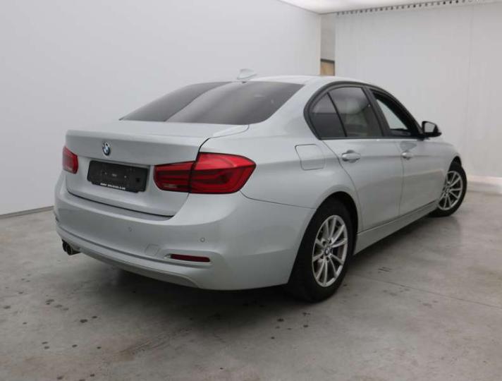 Photo 2 VIN: WBA8D11040K776385 - BMW 3-SERIE 4DRS &#3915 