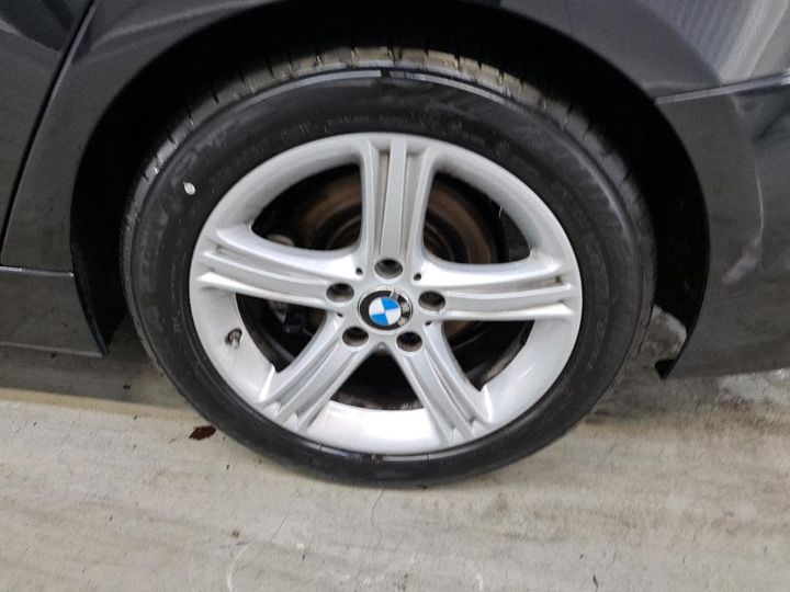 Photo 14 VIN: WBA8D11040K776550 - BMW 320 