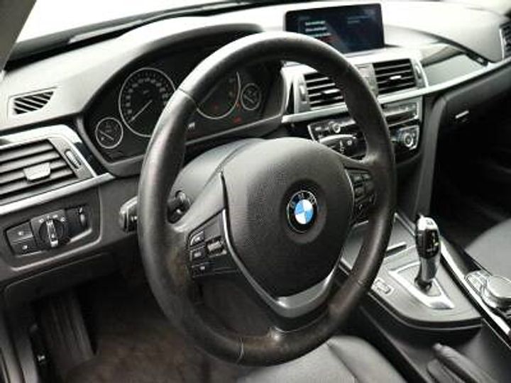 Photo 19 VIN: WBA8D11050K776668 - BMW 3-SERIE 